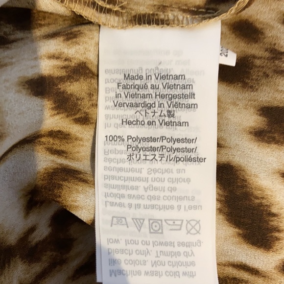 J.Crew 365 Leopard Print Sleeveless Blouse With Tie Neck Size XS - Picture 10 of 12